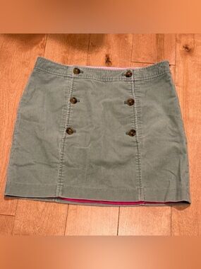 Women’s Vinyard Vines Olive Green Corduroy Button-Front Mini Skirt